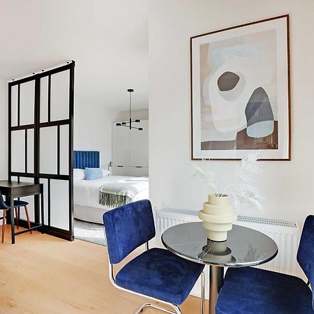 Raffinement Et Confort Dans Cette Residence A Levallois-Perret Extérieur photo