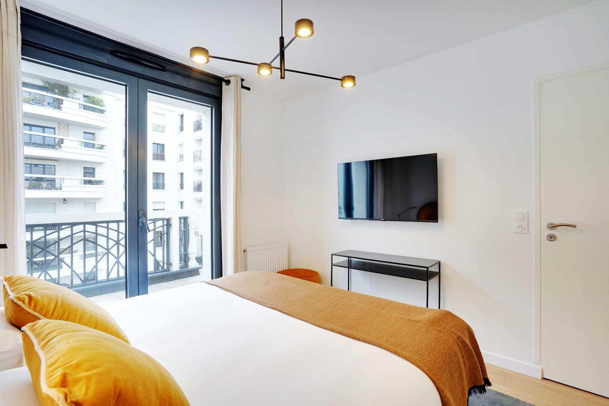 Raffinement Et Confort Dans Cette Residence A Levallois-Perret Extérieur photo