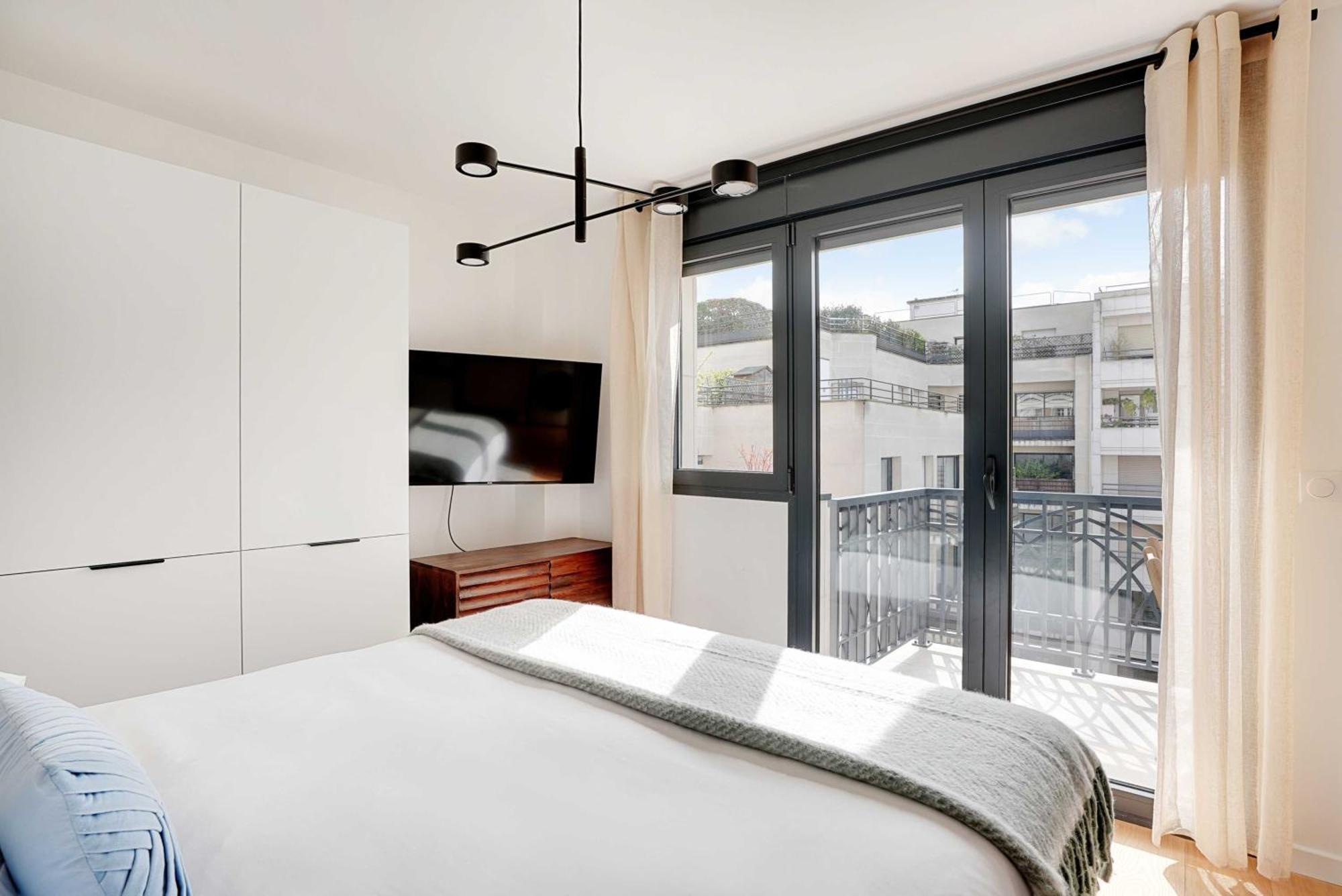 Raffinement Et Confort Dans Cette Residence A Levallois-Perret Extérieur photo