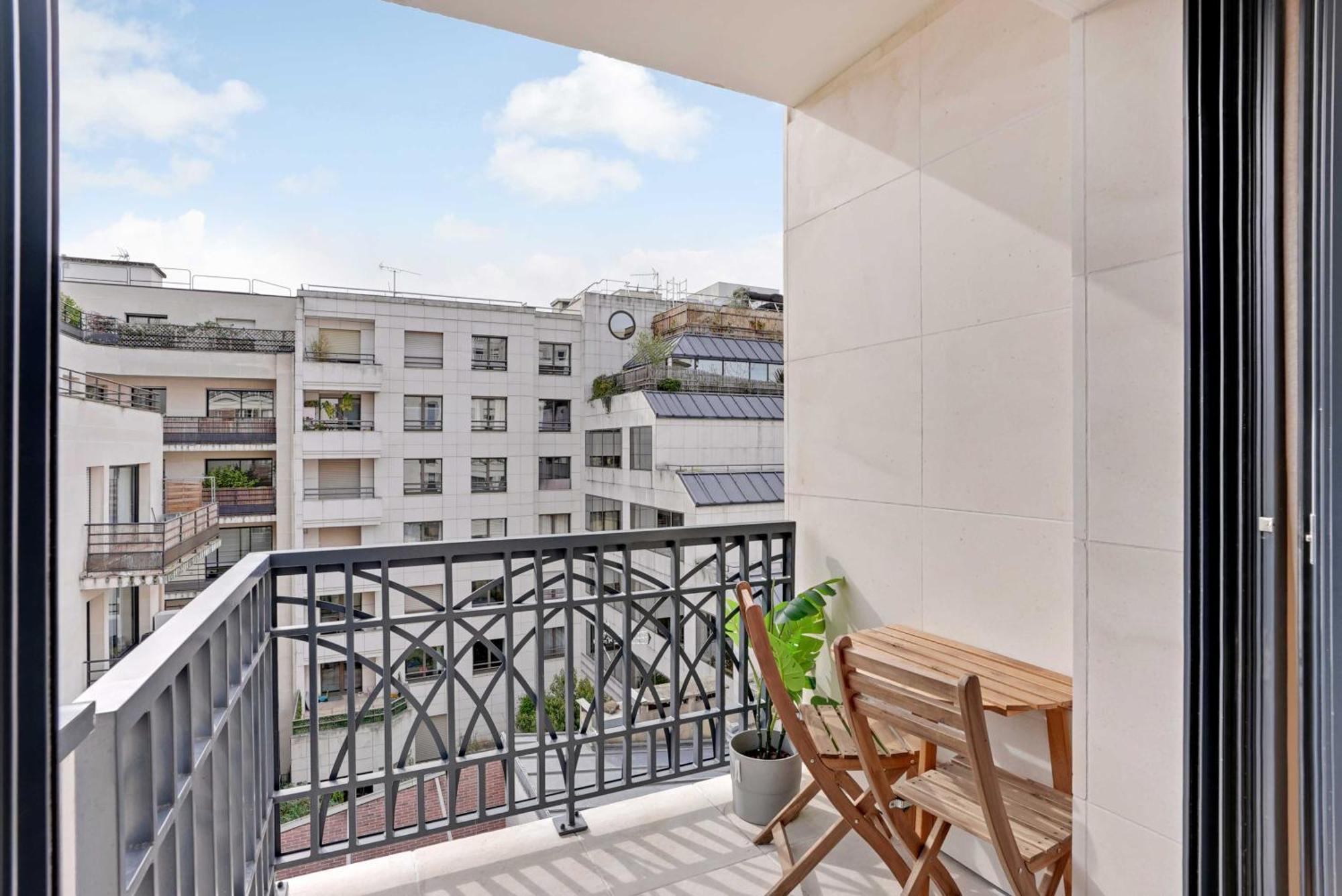 Raffinement Et Confort Dans Cette Residence A Levallois-Perret Extérieur photo